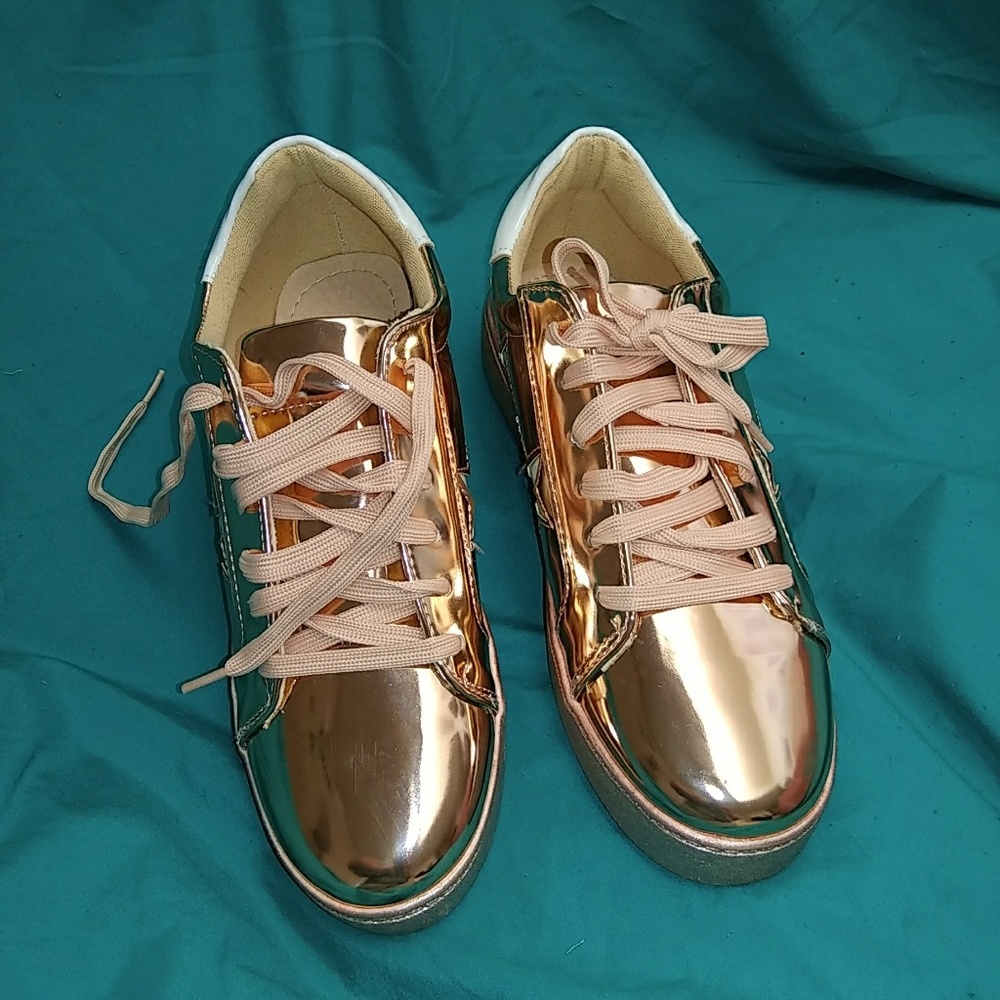 Via Pinky rose-gold sneakers